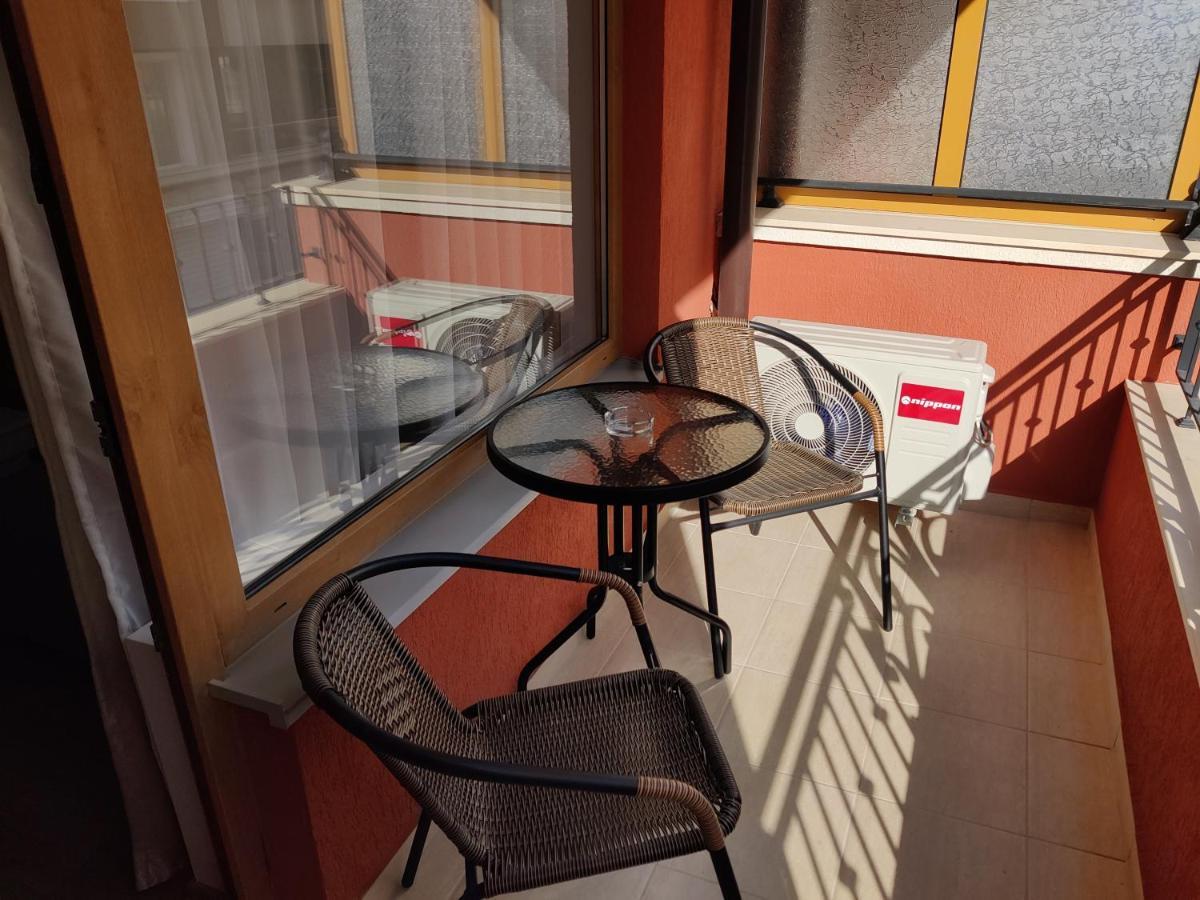 Villa Rossa Ravda Eksteriør billede